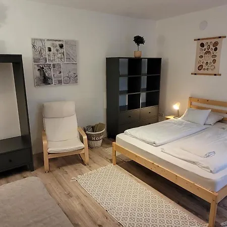 Zrinyi 11 Balatonkenese