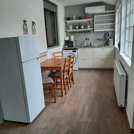 Apartmán Zrinyi 11 Balatonkenese