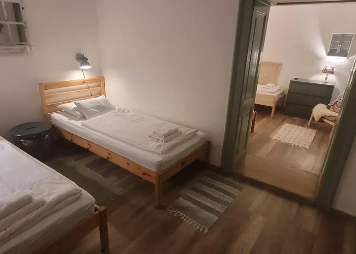 Zrinyi 11 * Balatonkenese