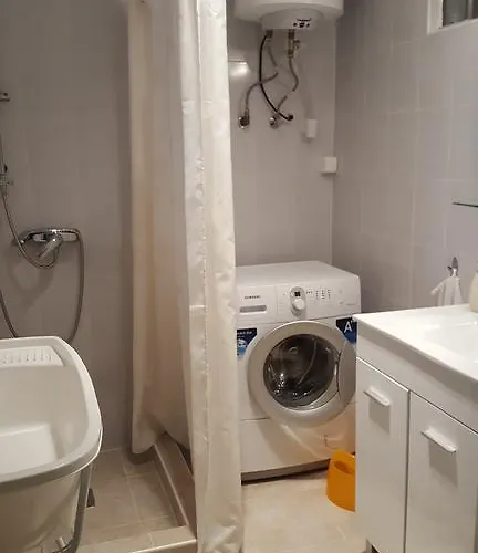 Zrinyi 11 발라톤케네세